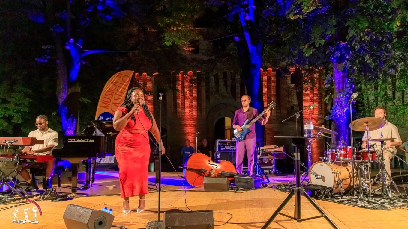 Zara McFarlane, “Musica in Castello”, Castello della Musica di Noceto - PR (foto di Paolo Bevilacqua)