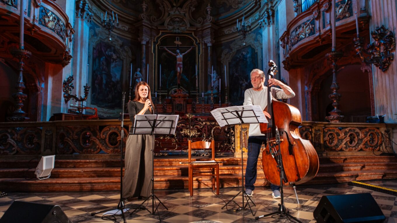 Natalia Rogantini e Anders Jormin (foto di Elisa Magnoni)